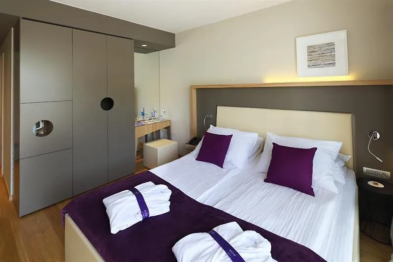 Boutique Hotel Adoral Rabac 4*,